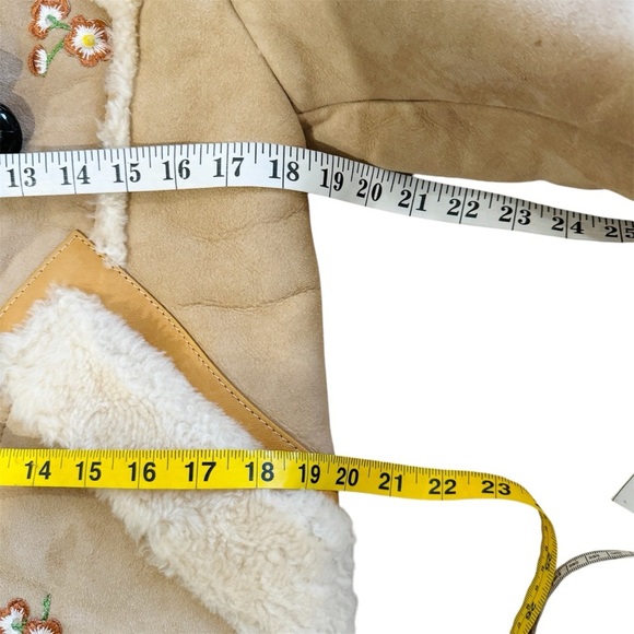 Coach Shearling Drifter Coat Floral Embroidered Runway  EUC - Picture 9 of 16